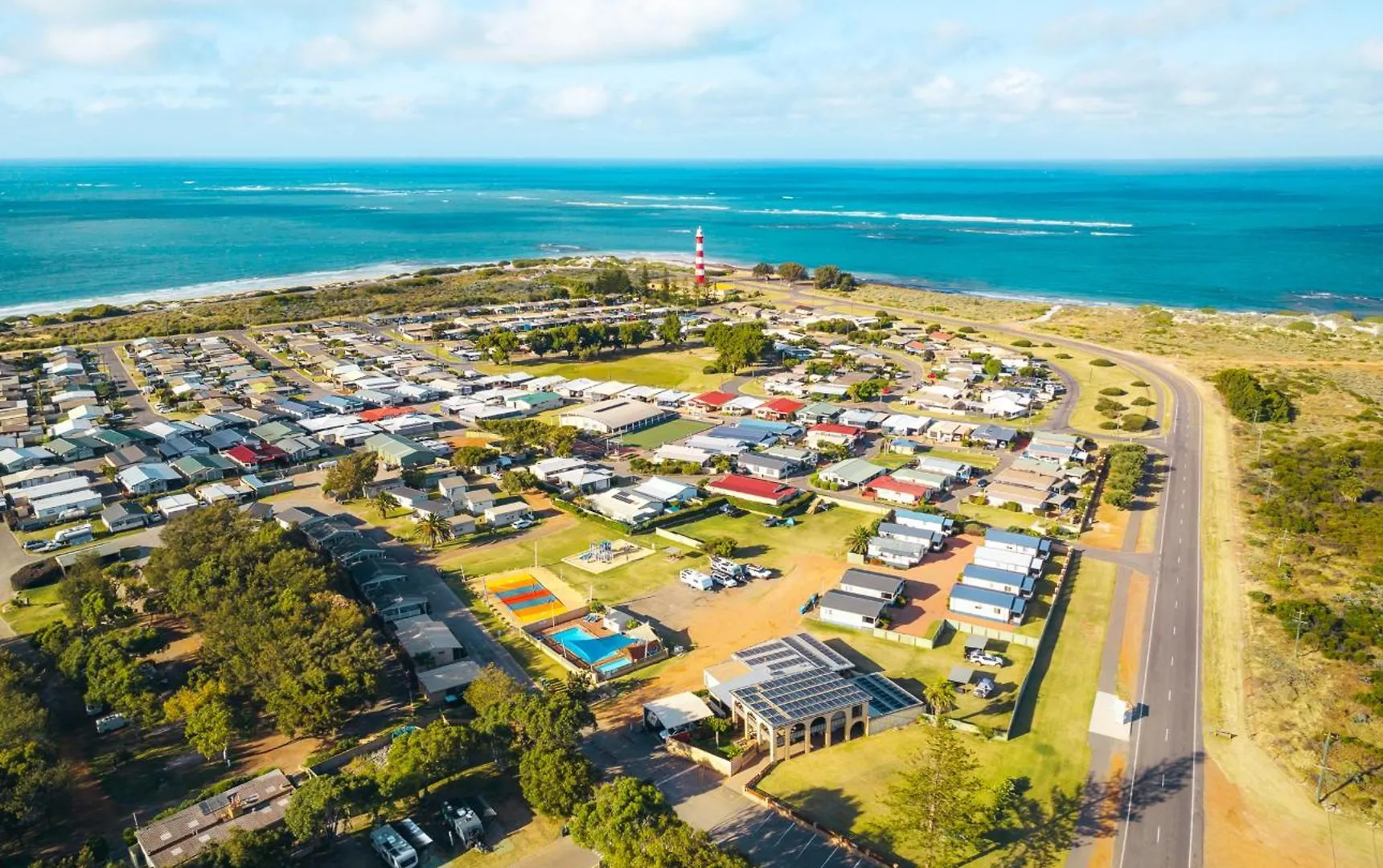4 Beach Hotels Close to Batavia Coast Marina Worth Booking